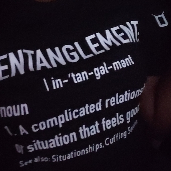 Entanglement - Picture 2 of 2